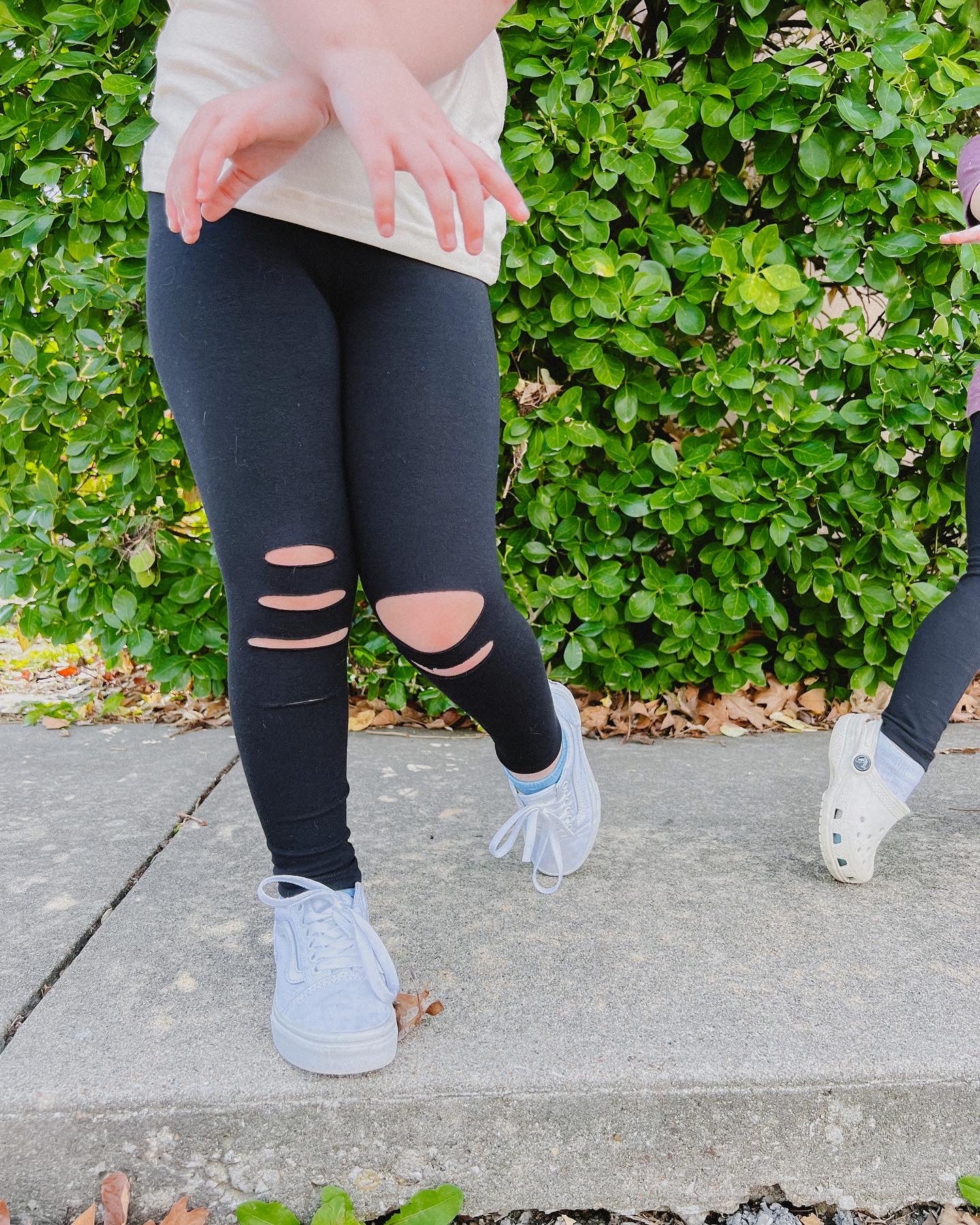 Slit Leggings – Blueberry Tees and More
